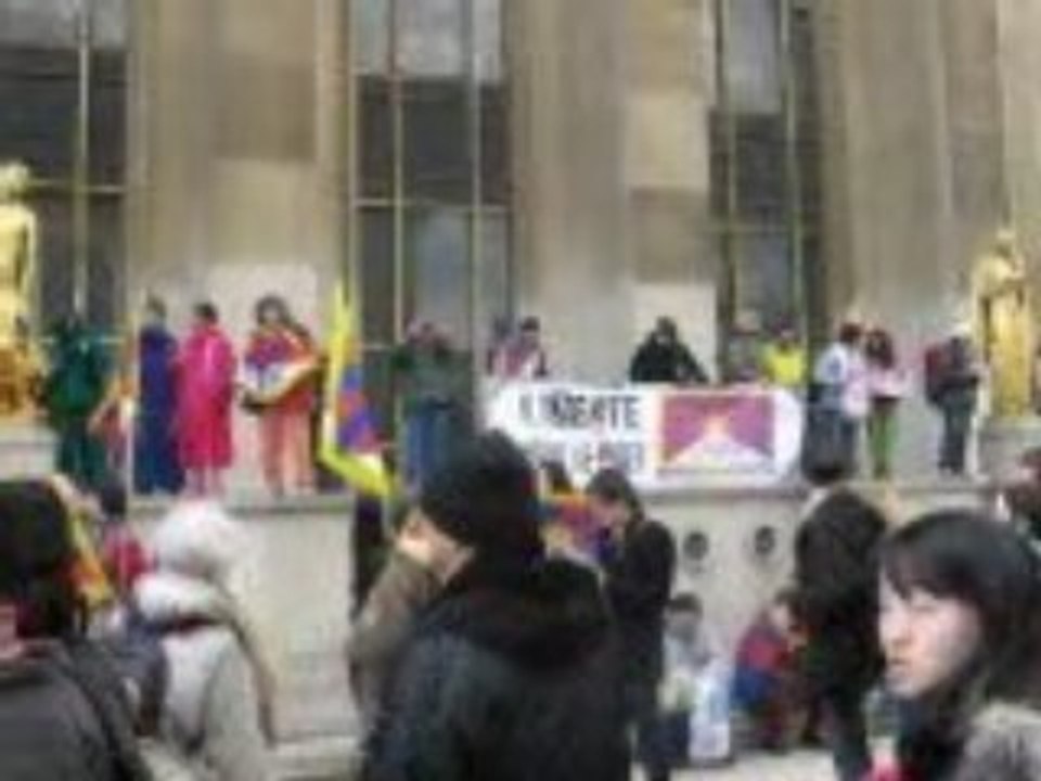 manif pro tibet esplanade des Droits de l'Homme 7 avril 2008