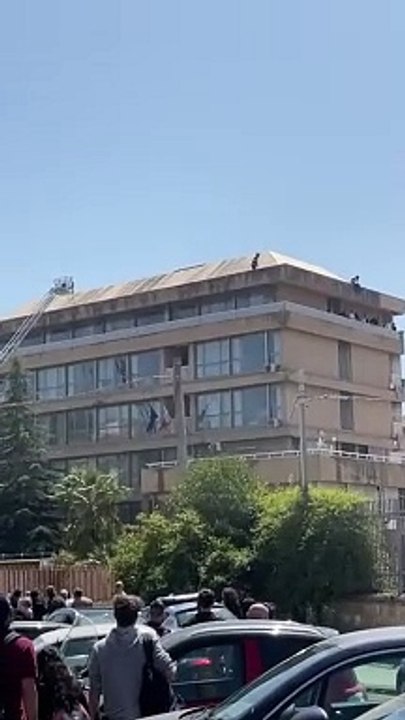 Due minori detenuti evadono a Caltanissetta: presi subito