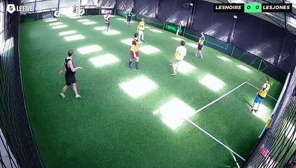 13/04 à 11:48 - Football Terrain 2 (LeFive Challans)