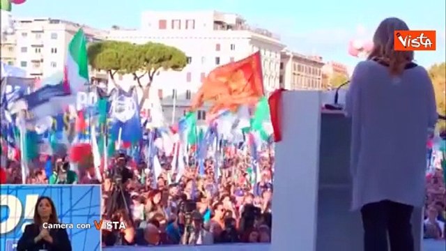 Disinfestazione, non siamo dei codici su Camera con Vista su La7 di Alexander jakhnagiev