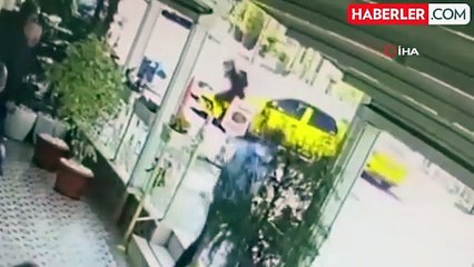 Yanlış yerden dönen taksiye çarparak böyle takla attı