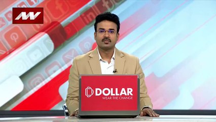 TOP KA VIRAL: खिलौने की तरह बाइक नचाता दिखा स्टंटमेन, वीडियो हुआ सोशल मीडिया पर वायरल