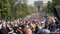 A Parigi migliaia di centauri contro il 