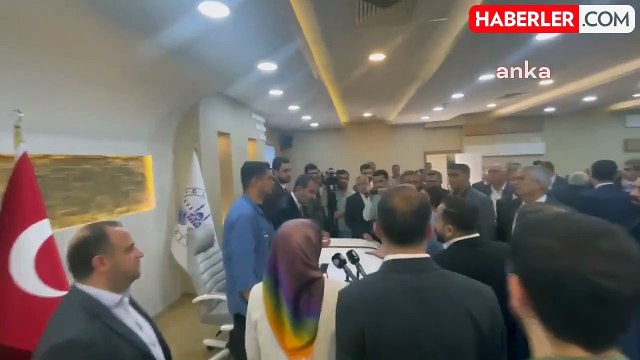 Elazığ Belediyesi Meclis Toplantısında Komisyon Üye Sayısı Tartışması