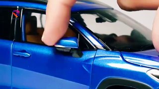 Unboxing_of_Corolla_Cross_1_18_Scale_Diecast_Highly_Detailed_Model_#cartoon #gaming#car  (360p)