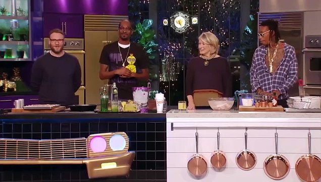 Martha & Snoop's Potluck Dinner Party Saison 1 - Martha & Snoop’s Potluck Dinner Party | Official Super Trailer | Premieres November 7th + 10/9C (EN)