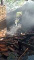 Bombeiros controlam incêndio em residência em Limoeiro de Anadia