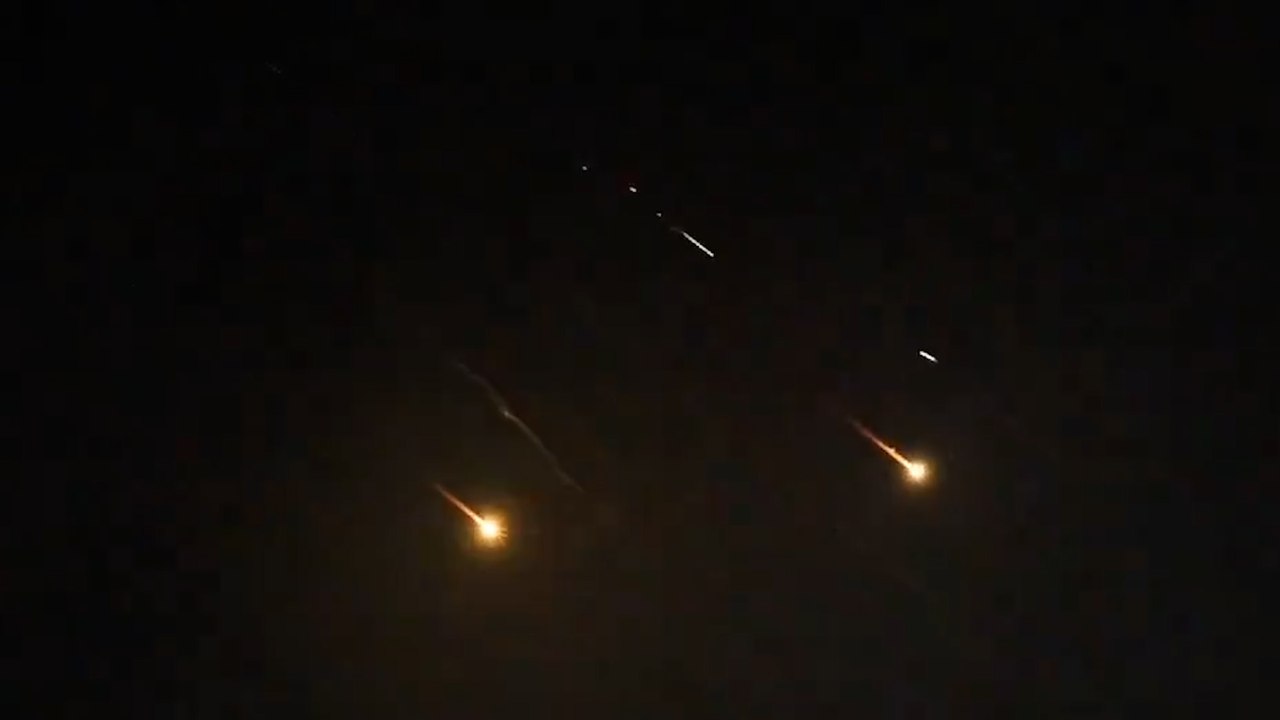 Decenas de videos muestran los drones suicidas lanzados contra Israel