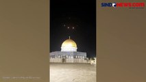 Penampakan Rudal Iran saat Melintas di Atas Masjid Al Aqsa