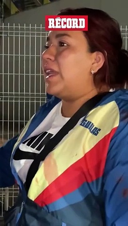 ¡Violecia! Aficionado es BRUTALMENTE GOLPEADO en el AZTECA