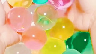 Tape_Balloon_DIY_with_Super_Giant_Orbeez_and_Nano_Tape