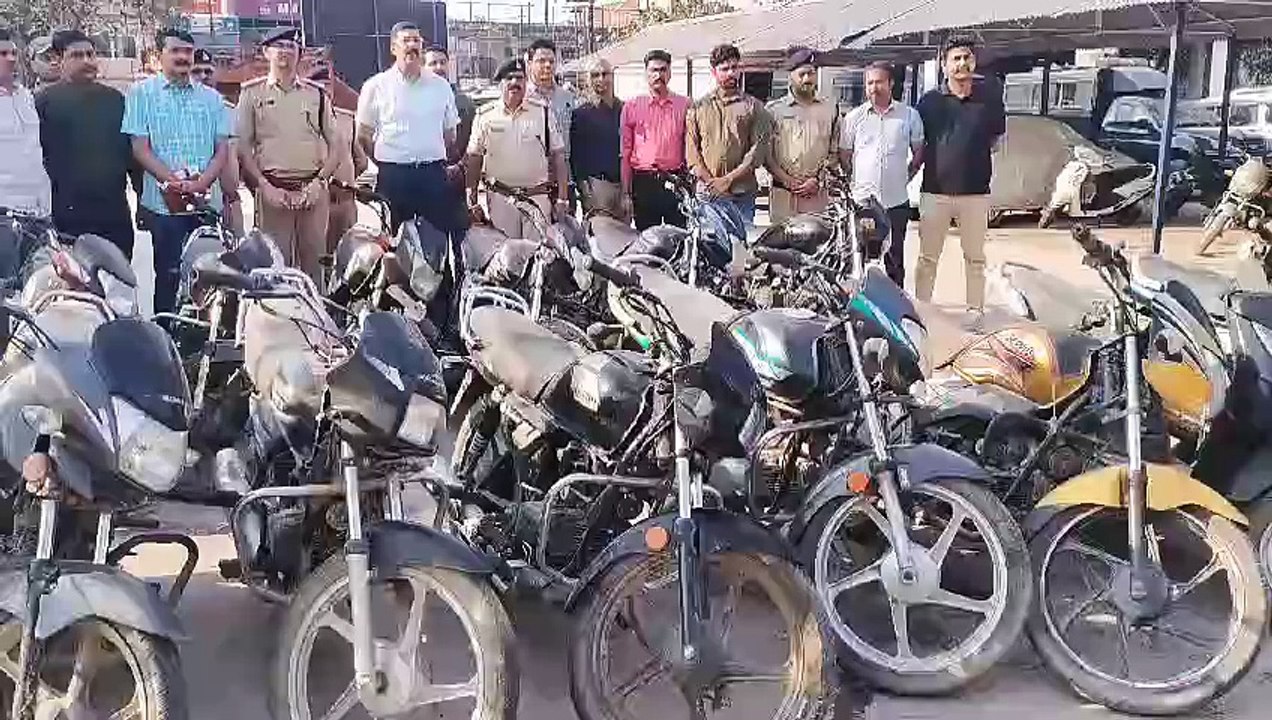 अंतरराज्यीय चोर गिरोह का ट्रेस, 35 हजार के इनाम...