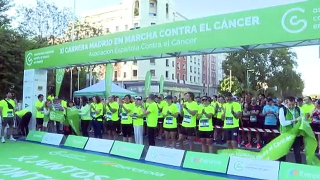 Madrid celebra la XI carrera 'Madrid en Marcha contra el Cáncer'