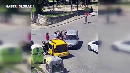 Tekmeler yumruklar havada uçuştu! O anlar saniye saniye kaydedildi