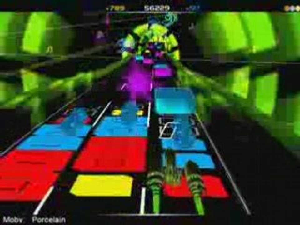 *Improved Audio* Audiosurf - Porcelain (Moby)