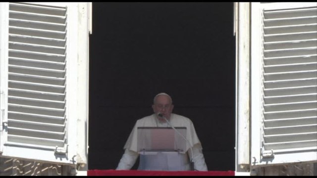 Papa: appello perché si fermi spirale violenza in Medioriente