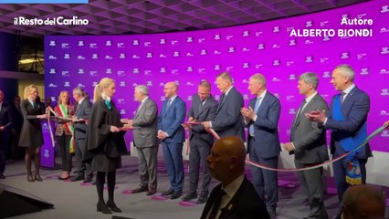 Vinitaly 2024, taglio del nastro per l'edizione numero 56