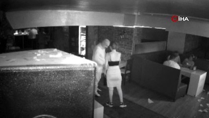 Öfkesini dindiremeyen kadın eğlence mekanında erkek arkadaşını bıçakladı