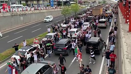 Amedspor galibiyetinin ardından Diyarbakır'da kutlamalar başladı