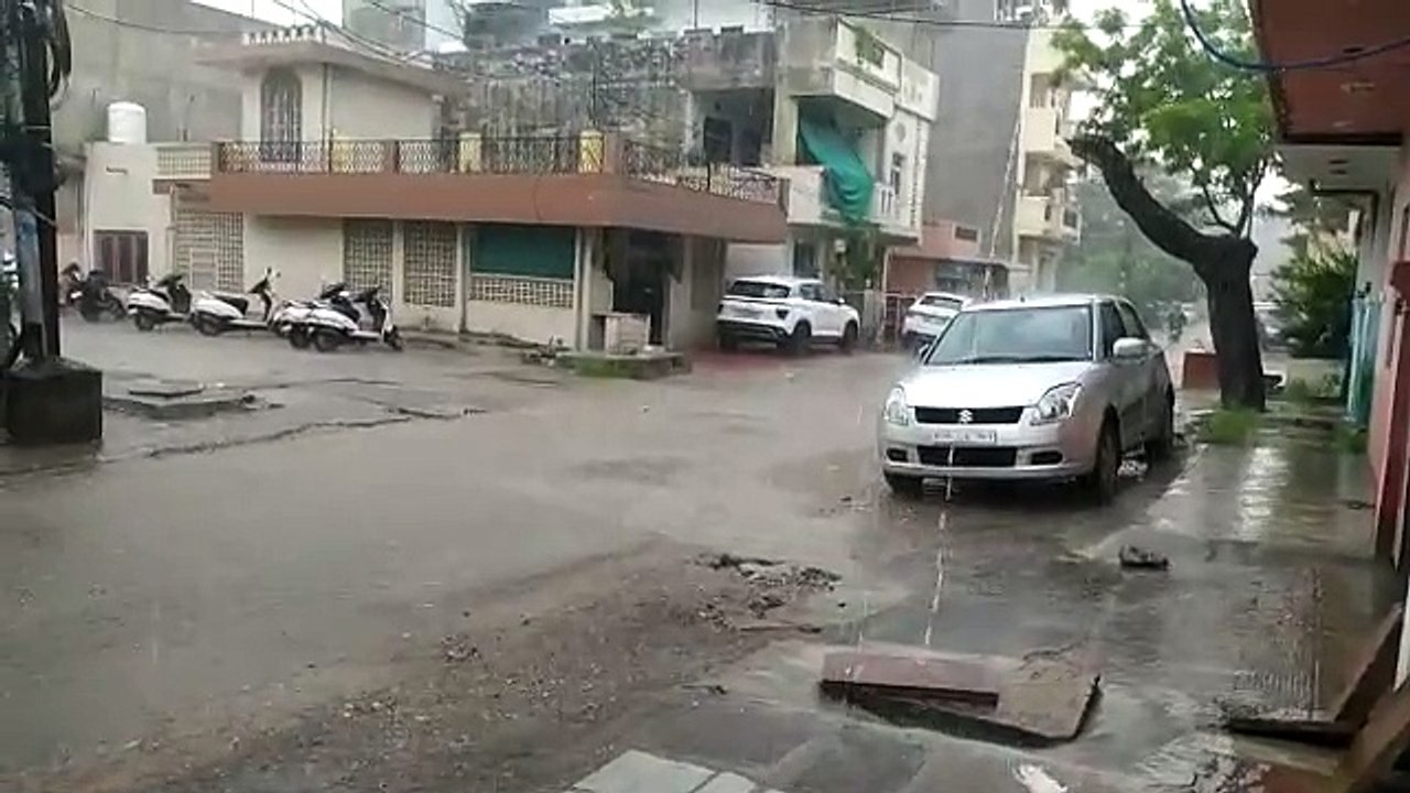 Rajasthan Weather : कोटा में तेज हवा संग बूंदाबांदी, बूंदी में मेघ गर्जना व तेज बारिश