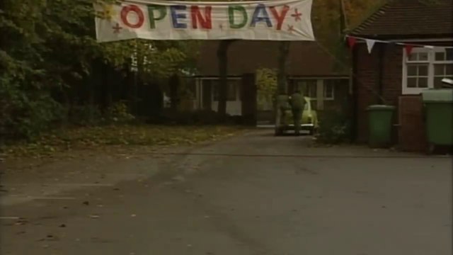 Bean Deleted Scenes _ RARE UNSEEN Clips _ Mr Bean Official