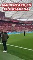 El ambiente en el BayArena antes de conseguir la Bundesliga