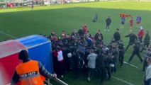 TFF 3. Lig'de futbolcular arasındaki kavgaya polis müdahale etti