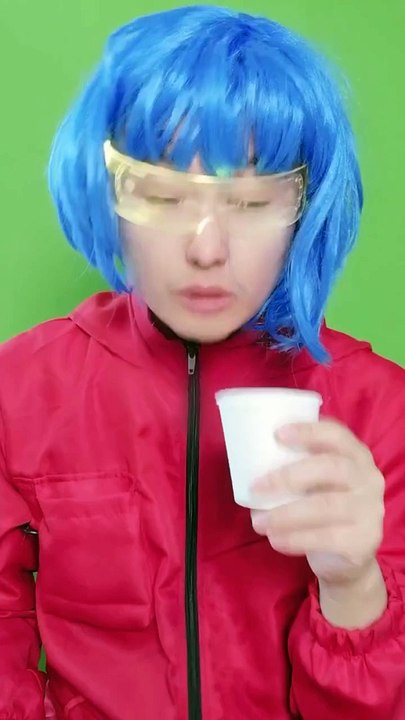 Hhhhh