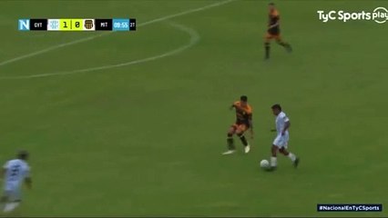 Así fue el gol de Ivo Chaves para el triunfo de Gimnasia