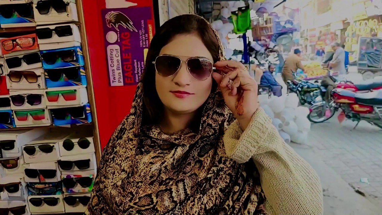 PAKISTAN main pehla din aur SAIMA ki entry hogai | MaA jI dA mUnDa