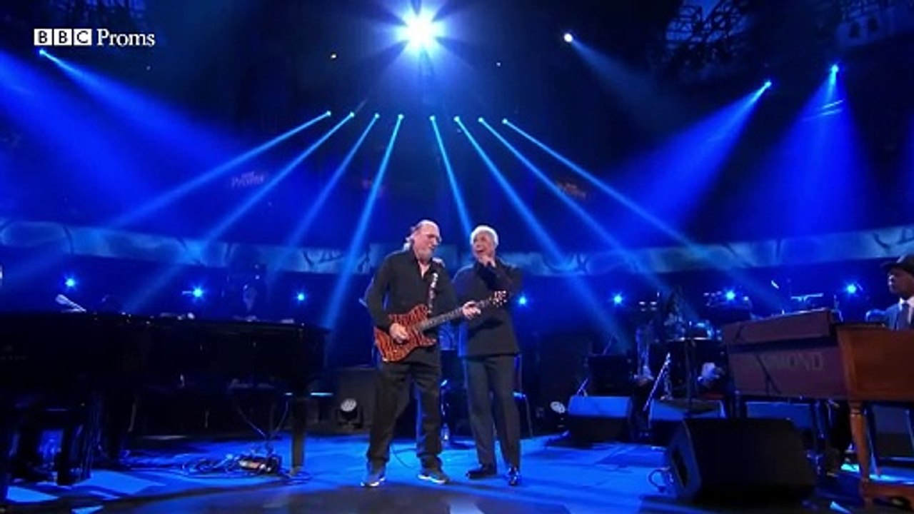 (Sittin' On) The Dock Of The Bay (Live) - Tom Jones & Steve Cropper