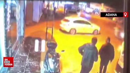 Adana'da taksi durağına düzenlenen silahlı saldırının arasında kalmış