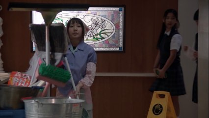 Schoolgirl's Cat Fight Often Starts in the Bathroom | movie | 2015 | Official Trailer