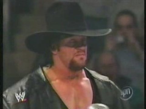 WWE-Deadman Undertaker returns Smackdown 2004