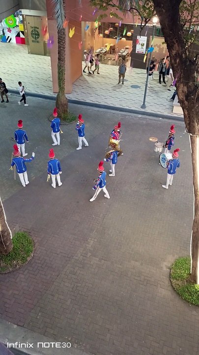 MOA Band
