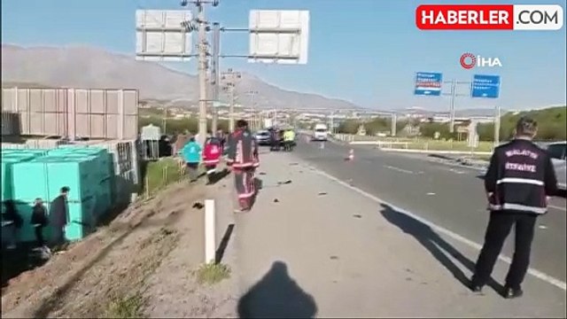 Malatya'da yolcu otobüsü devrildi: Çok sayıda yaralı var