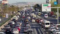 İstanbul yine bildiğimiz gibi: Bayram tatilinin ardından ilk iş gününde trafik yoğunluğu oluştu
