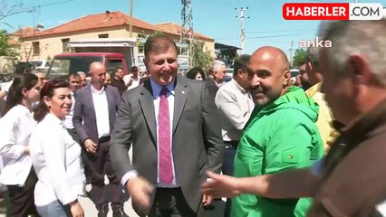 Download Video: İzmir Büyükşehir Belediye Başkanı Cemil Tugay, Deliktaş Köyü'nü ziyaret etti