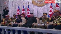 Kuzey Kore lideri Kim Jung-Un, sevgilisi olduğu iddia edilen pop yıldızı Hyon Song-wol ile görüntülendi