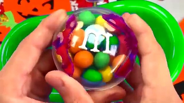 Música Cinco Macaquinhos _ Chanson Cinq petits singes _1195 _ Comptines Et Chansons _ À Bébé Chanson