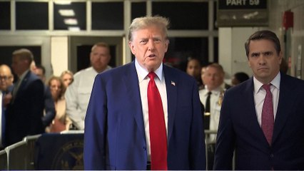 Donald Trump califica de 'asalto a EE UU' su juicio por el dinero de su silencio al llegar al juzgado