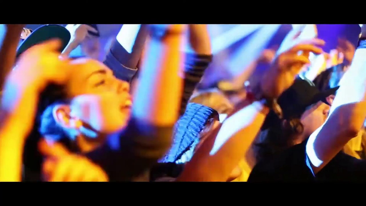 Orelsan chante "La terre est ronde" en live au Zénith de Paris