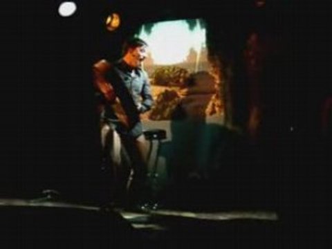 LOUPHI Paris Sentier des Halles 2008