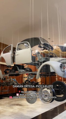 Damián Ortega: Pico y Elote exposición de arte contemporáneo en el Palacio de Bellas artes