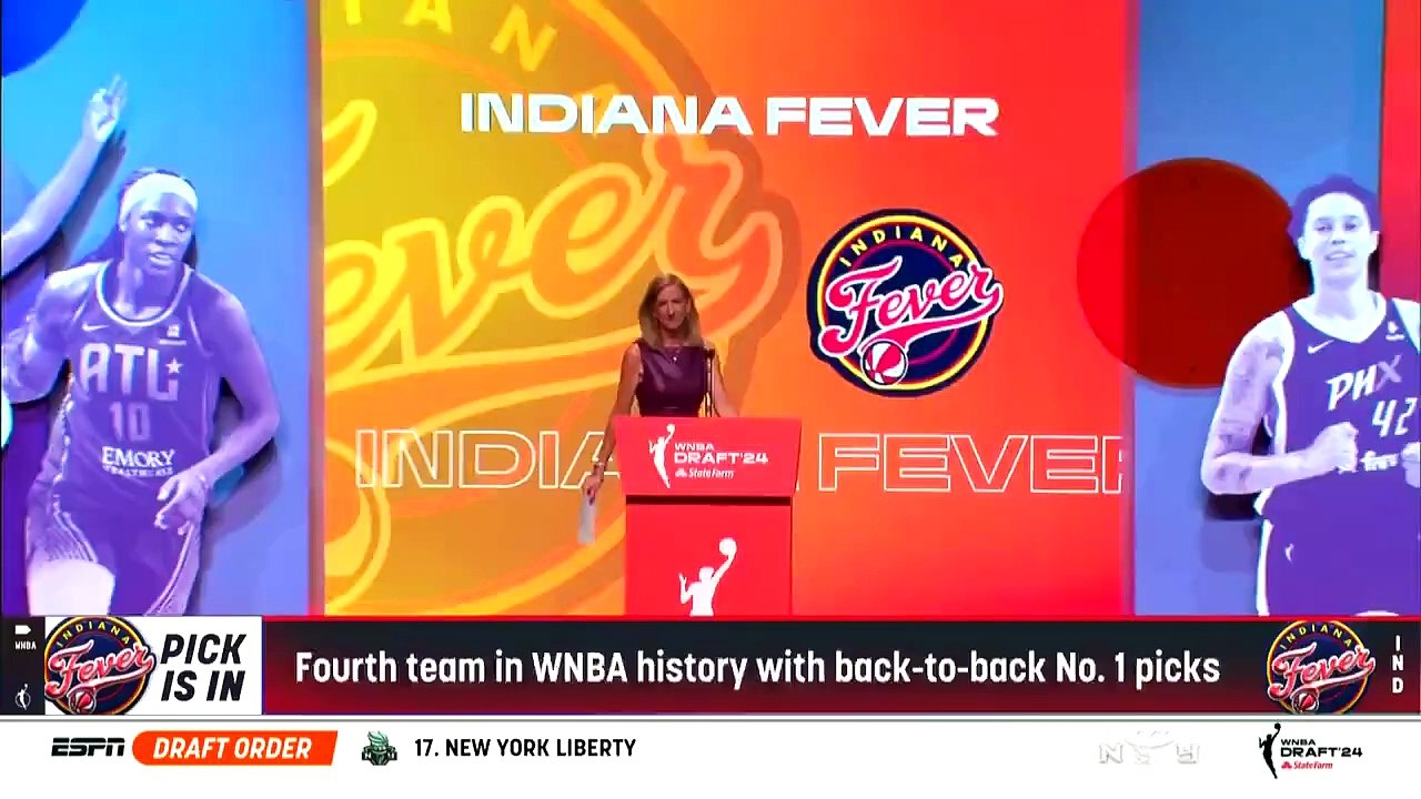 ¡Indiana Fever selecciona a Caitlin Clark con la primera selección del draft de la WNBA!