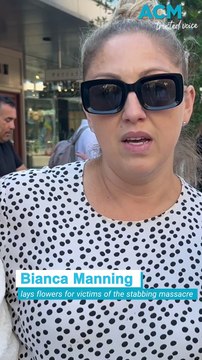 Bondi local lays flowers for victims of the stabbing massacre