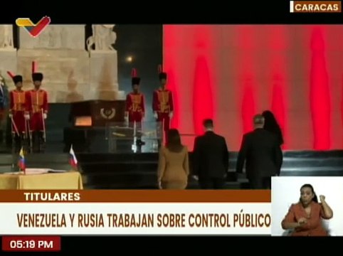 Fiscal General de Rusia Igor Krasnov rinde honores al Libertador Simón Bolívar en el Panteón Nacional