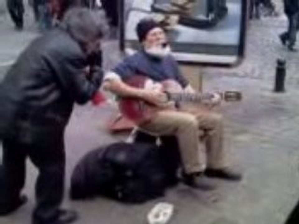 Guitare en rue