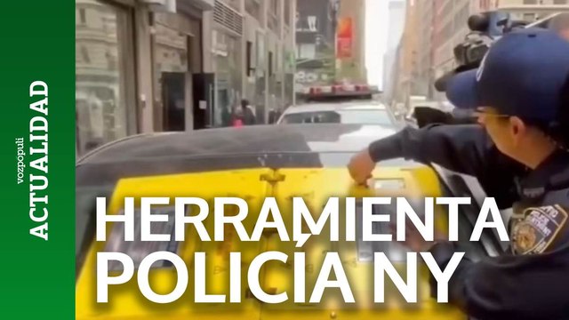 El método de la policía de NY para inmovilizar coches mal aparcados