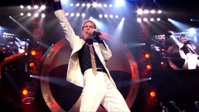 I'M NEARLY FAMOUS by Cliff Richard - live performance 2008 - HD + lyrics